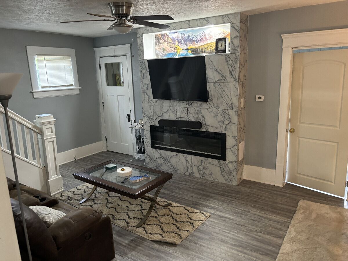 Big 5-Bedroom House in Akron’s Highland Square Area