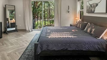 4 habitaciones, escritorio, wifi gratis y ropa de cama