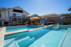 A heated pool - Escape to your very own personal oasis at The Oasis at R.  (Galveston)