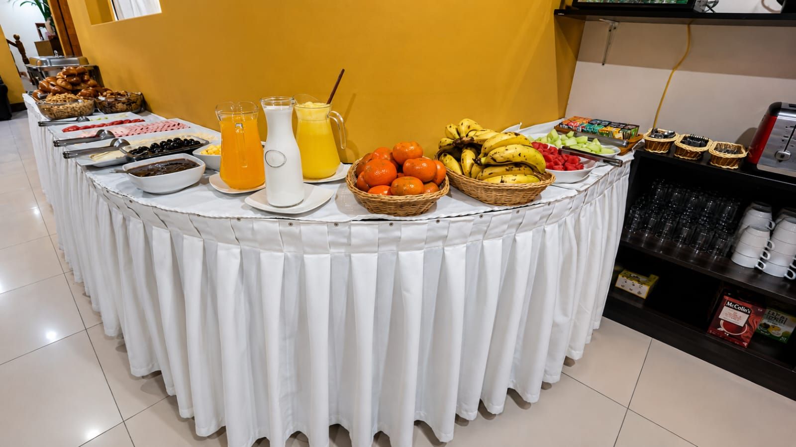 Desayuno buffet incluido todos los días 