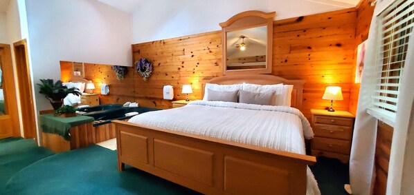 1 bedroom, bed sheets - Romantic, country cabin for two with oversize jetted tub (Holiday Island)