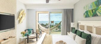 Beautiful, spacious 2 BD Room suite with full living room & kitchen. Great views