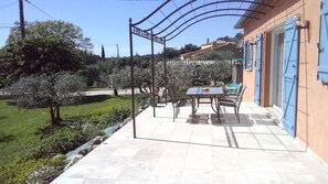 Outdoor dining - Les Vignes Blanches - Tavernes (TAVERNES)