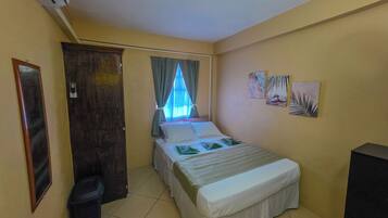 2 sovrum, strykjärn/strykbräda, resesäng och wi-fi