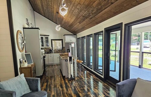 Life's Good Retreat!