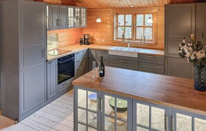 Refrigerador, parrilla de estufa y lavavajillas