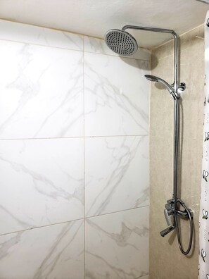 Studio, 1 Bedroom | Bathroom | Shower, rainfall showerhead, towels, soap - Cozy Apartment Greenwood (Montego Bay)