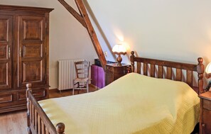 4 habitaciones, cuna de viaje y wifi gratis