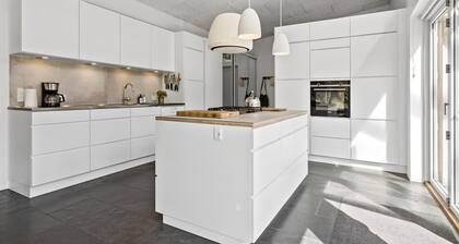 Stunning home in Bedsted Thy with WiFi