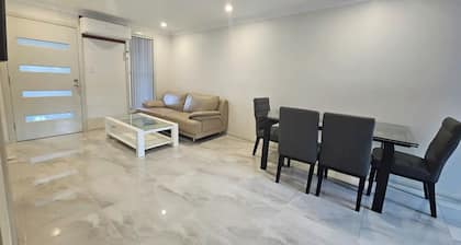 Convenient new private entire home in the heart of Little Saigon.