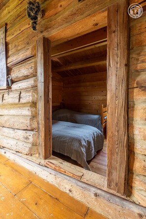 4 Schlafzimmer, Bügeleisen/Bügelbrett, Reisekinderbett