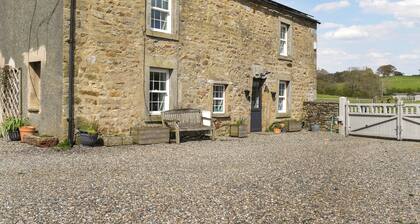 Box Tree Farmhouse - UK47034