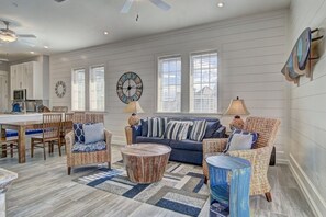 Exterior - Breez In TC 10304 (Port Aransas)