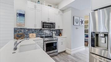 Apartment (1 Bedroom) | Interior