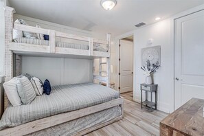Apartment (2 Bedrooms) | Exterior - Pelican Point TC 10202 (Port Aransas)