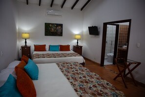 8 chambres, Wi-Fi, literie fournie