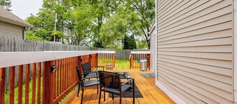 3 Bedroom King Bed big group 8pax nr Lucas Stadium