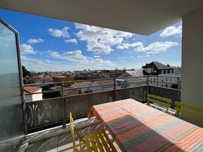 Outdoor dining - L'escale, apartment for 4 guests (Les Sables-d'Olonne)