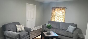 Peaceful Onset Beach Home. 5 Bedrooms, Wareham MA