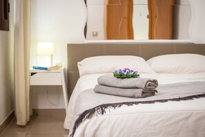 2 makuuhuonetta, silitysrauta/-lauta, ilmainen Wi-Fi