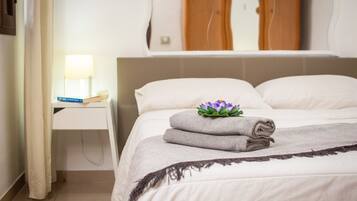 2 Schlafzimmer, Bügeleisen/Bügelbrett, kostenloses WLAN