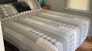 3 bedrooms, free WiFi, bed sheets