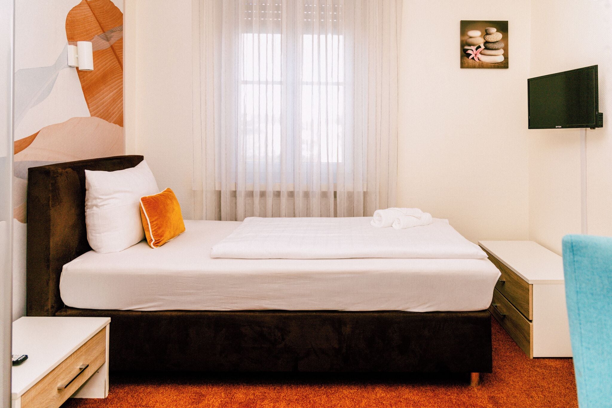 Einzelzimmer, 1 Einzelbett, Nichtraucher, Stadtblick | Schreibtisch, kostenloses WLAN, Bettwäsche