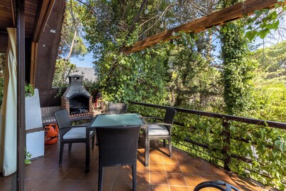 Chalet 'Casa De Cuento' with private pool, private terrace and Wi-Fi