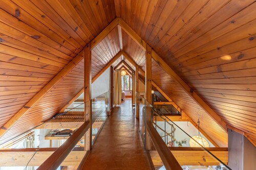 Chalet 'Casa De Cuento' with private pool, private terrace and Wi-Fi