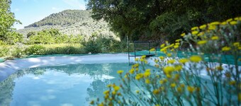 Ferienhaus 'El Soto' mit Bergblick, privatem Pool und WLAN