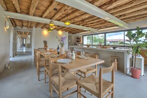 Dining - Country House 'Le Domaine De La Férédie' with Private Pool, Wi-Fi, and Air Conditioning (VIEUX MAREUIL)