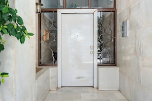 Interior - Apartment 'Pallada' with Balcony, Wi-Fi and Air Conditioning (Athina)