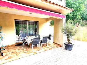 Restauration extérieure