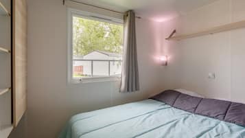 3 habitaciones y ropa de cama