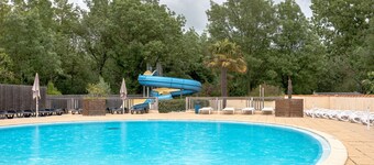 Mobile Home 'Mobil-home' with Shared Pool and Private Terrace
