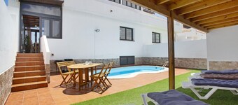 Vacation Home 'Lin House' with Private Pool, Private Terrace and Wi-Fi