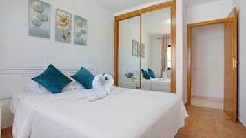 5 makuuhuonetta, silitysrauta/-lauta, ilmainen Wi-Fi, vuodevaatteet