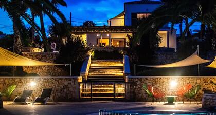Villa 'Linda' mit Meerblick, WLAN und Klimaanlage