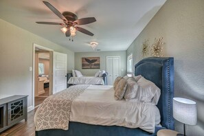 5 chambres, bureau, Wi-Fi, draps fournis