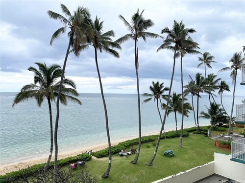 Stunning Oceanview Condo on Oahu at Punaluu