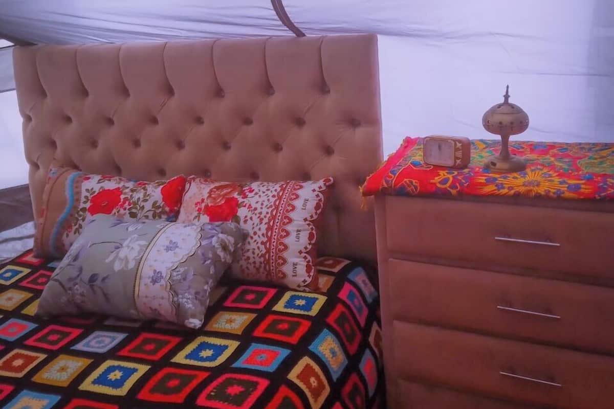 Traditional Tent, Mountain View | Premium bedding, memory-foam beds, soundproofing, free WiFi