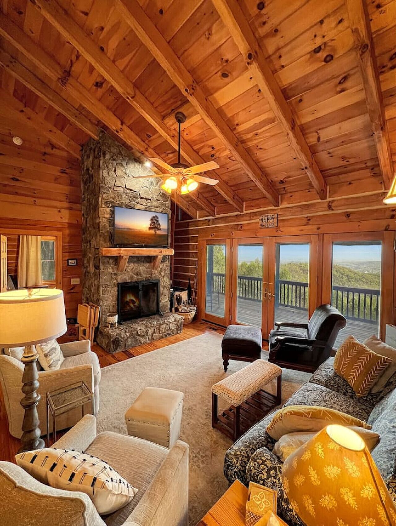 Smart TV, fireplace, ping pong