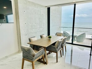 Dining - Hermoso departamento a pie de playa en Mazatlán (Mazatlán)