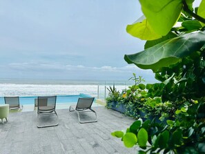 Pool - Hermoso departamento a pie de playa en Mazatlán (Mazatlán)