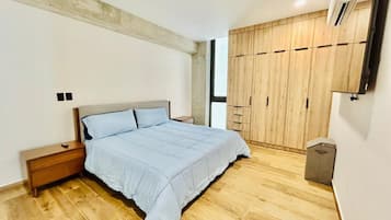 2 soverom, strykejern/-brett, wi-fi og sengetøy