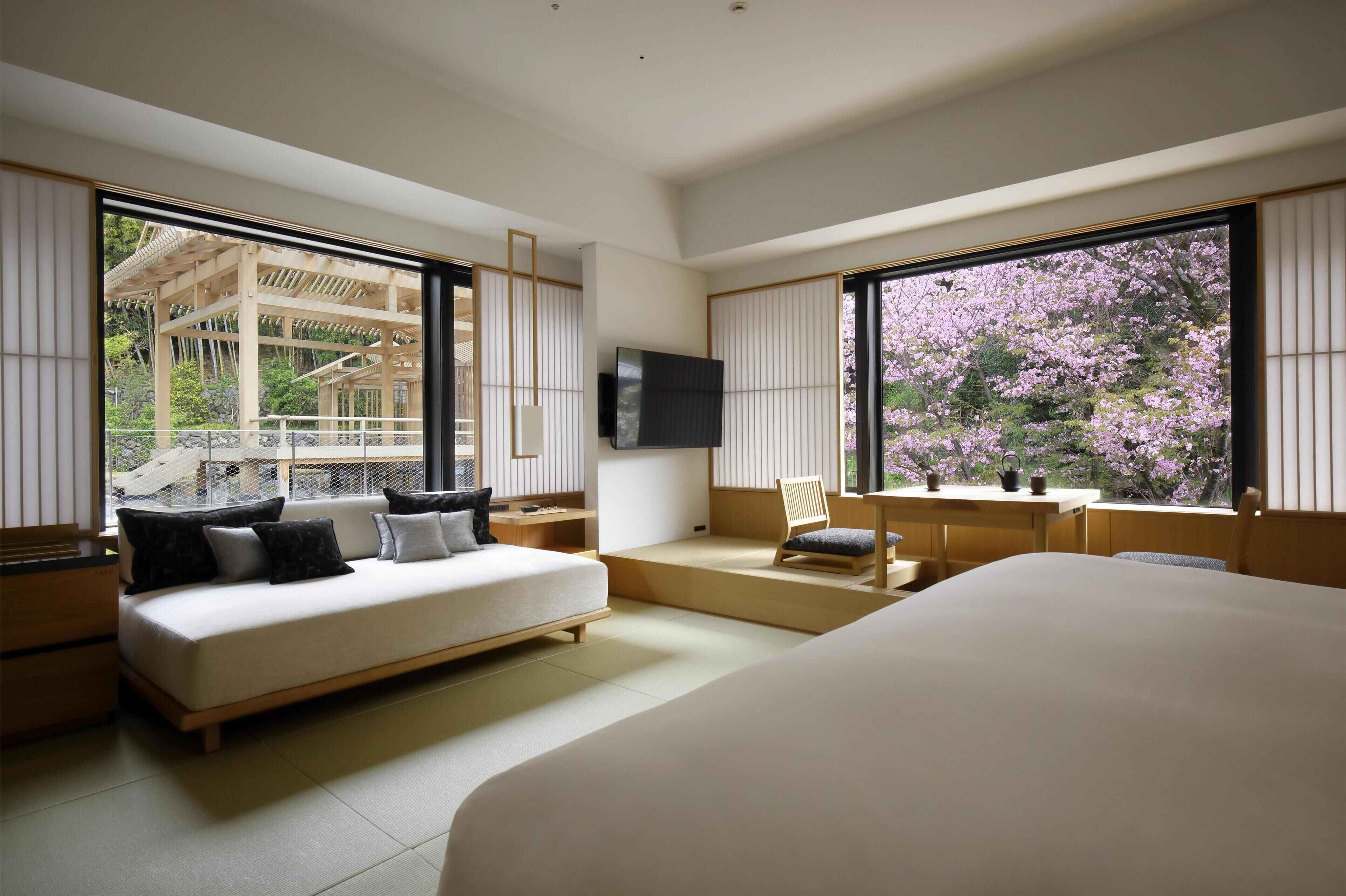 Minibar, in-room safe, soundproofing, iron/ironing board