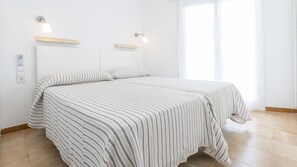 3 bedrooms, iron/ironing board - ANNA I - beautiful apartment with sea views in Llafranc - Costa Brava (Llafranc)