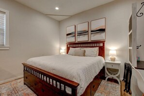 1 chambre, fer et planche à repasser, Wi-Fi gratuit, draps fournis