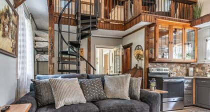 The Loft and Mane Cottage - Romantic Getaway
