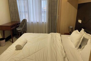 1 chambre, fer et planche à repasser, Wi-Fi, literie fournie